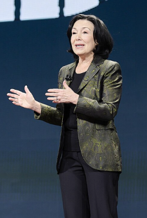Safra Catz.png