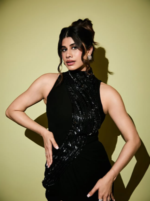 Malvika Sitlani.png